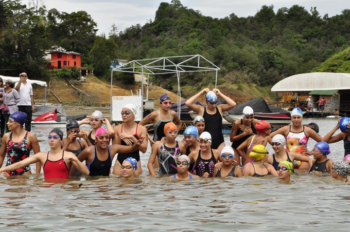 Culmino el II Campeonato Nacional de Aguas abiertas, en Guatapé, Antioquia. (Fotos). 4 Foto Liga Antioqueña de Natación