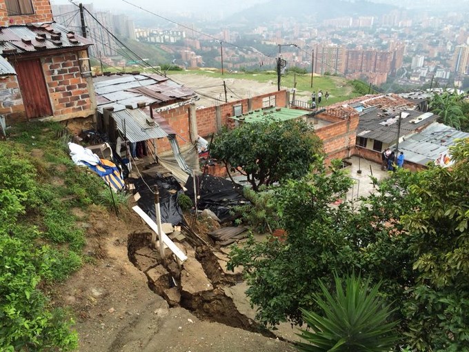 Cortesía @carlosgilval