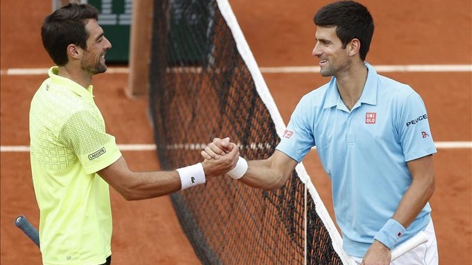 Djokovic a tercera ronda tras acabar con Chardy 1 6310219w Copiar1