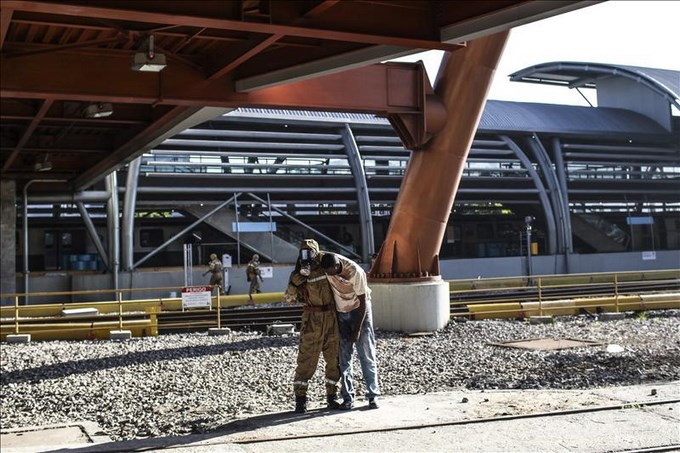 Un momento del simulacro de ataque terrorista en Metro de Río de Janeiro