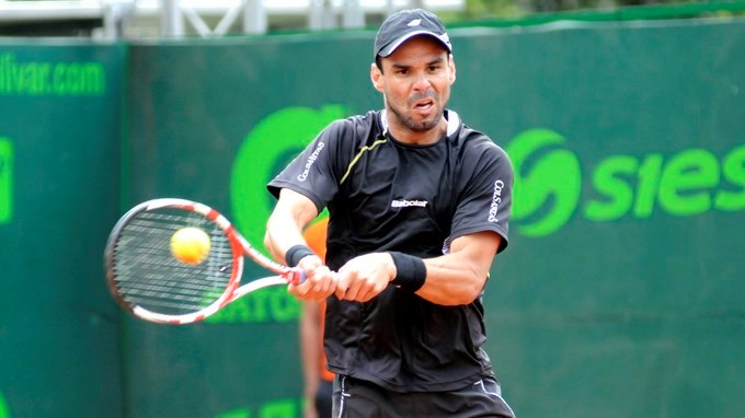 Alejandro Falla cae en primera ronda de Roland Garros. 1 Alejandro Falla 4 2013 nov Copiar3