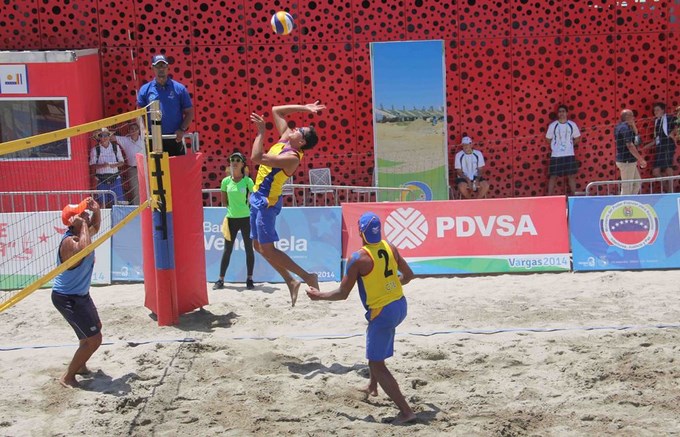 La dupla masculina de Colombia en Voley Playa cayó en semifinales de Trujillo. 1 Foto COC