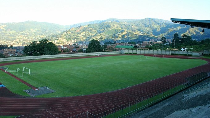 Las Águilas Doradas de Itaguí, cambiaran de nido. 1 ESTADIO METROPOLITANO DITAIRES 01 Copiar1