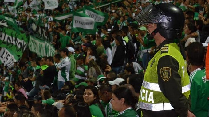 2 heridos y un muerto en enfrentamientos entre hinchas del Cali y Medellín en La Pintada 1 policia %2B atanasio girardot app