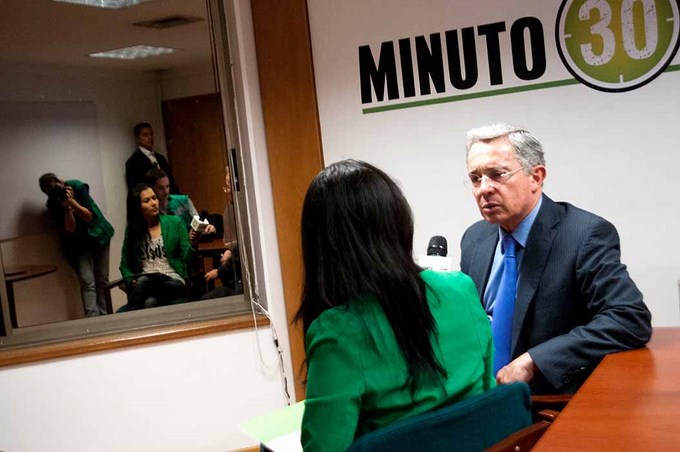 "Con gran devoción he apoyado a Zuluaga: trabajador, preparado y honesto" Alvaro Uribe 6 fotografia