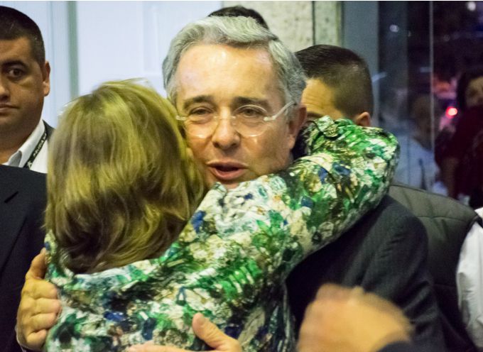 "Zuluaga, un hombre que madruga a trabajar para convertir sus propuestas en realidades" Uribe 10 alvar uribe 7