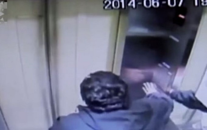 cascensor sube a 80 km/h