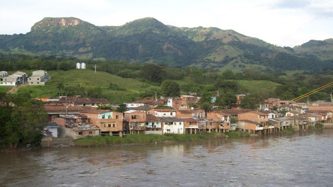 'El Gobernador en la Noche': Este martes La Pintada recibe la visita de la Fábrica de Licores de Antioquia 1 la pintada app