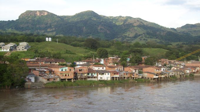 ‘El Gobernador en la Noche’: Este martes La Pintada recibe la visita de la Fábrica de Licores de Antioquia