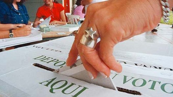 Las mujeres colombianas celebran hoy 60 años con derechos políticos