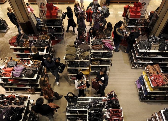Confianza del consumidor en Colombia subió 3,4 % en junio 4 comercio colombia