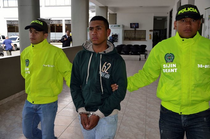 ALIAS W CAPTURADO EN BOGOTA (3) (Copiar)