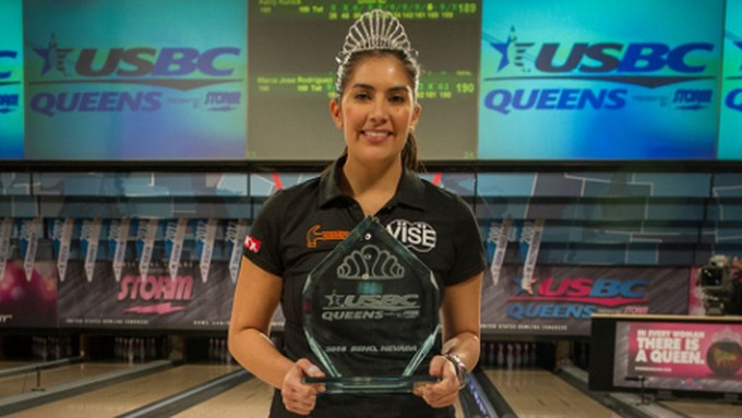 María José Rodríguez, nueva reina del Bowling profesional. 1 Foto COC - María José Rodríguez