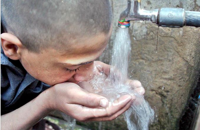 1.793.000 personas se beneficiarán del servicio de agua potable. EFE