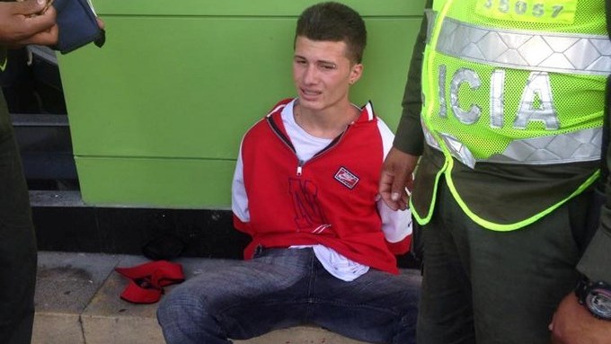 10595886_10204446936192237_1351213318_n app