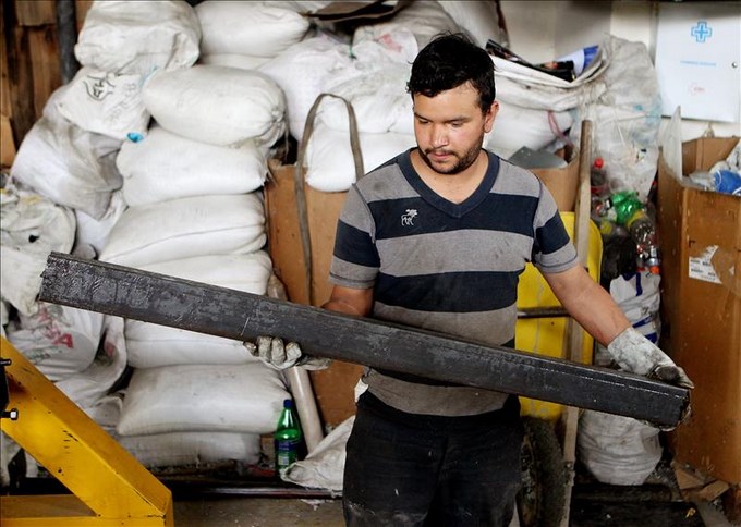 Compañía colombiana convierte el plástico reciclado en una opción empresarial 4 6555623w (Copiar)