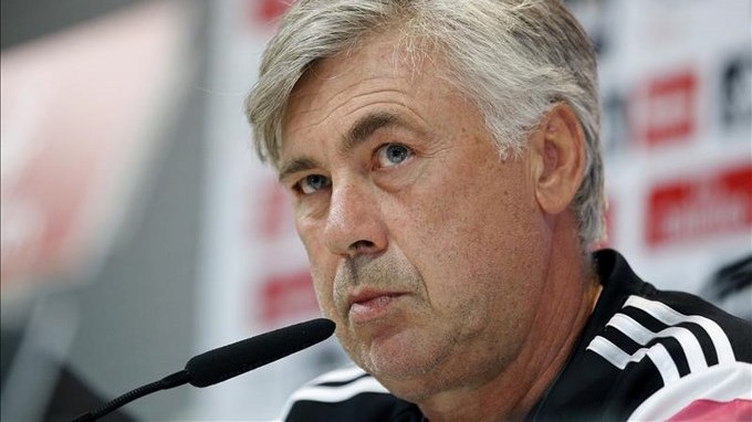 Ancelotti anuncia la salida de Di María y se queda con Khedira