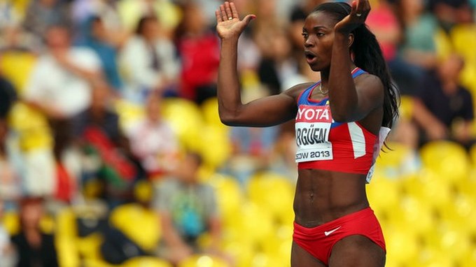 Catherine Ibargüen se corona como la Reina del Salto Triple Mundial. Video.