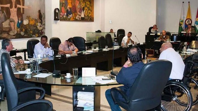 Concejal León Fredy Muñoz denunció que en Bello se hacen fraudes para quitarle los terrenos al Municipio