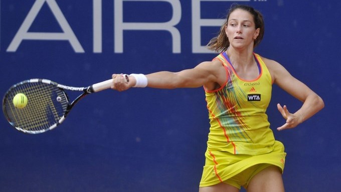 Mariana Duque festejará su cumpleaños en la cancha. 1 Mariana Duque cae en primera ronda del Abierto frente a la croata Donna Vekic Copiar1
