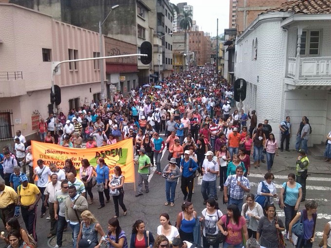 Protesta docentes app (2)