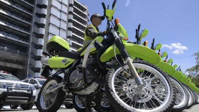 entrega parque automotor Policía app (3)