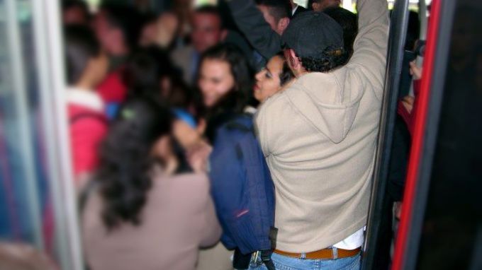 Usuarios infractores de Transmilenio tendrán una sanción pública