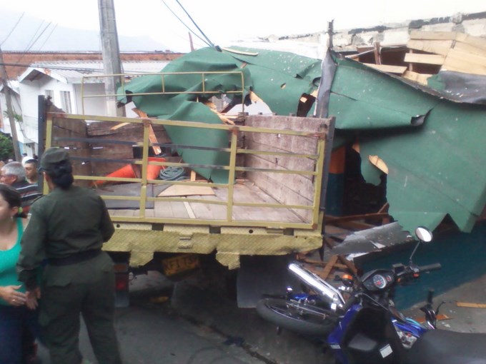 10661639_10202915759154201_1465535047605994392_o (Copiar)