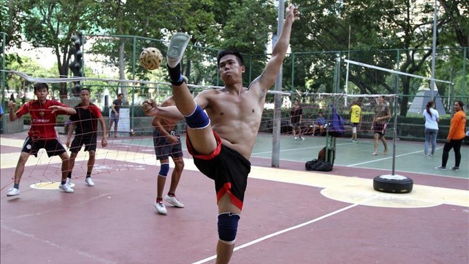 Sepak takro, el voleibol con puntapiés que desafía la gravedad. 1 6621746w Copiar1