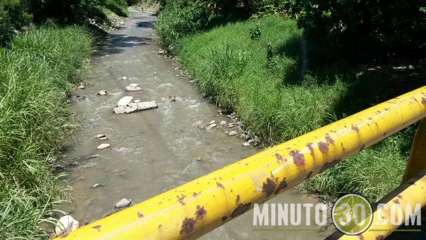 CUERPO EN QUEBRADA (1)