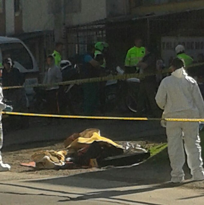 asesinado en un colchon