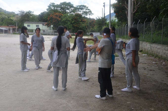 La unidad deportiva de El hatillo en Barbosa (12) (Copiar)