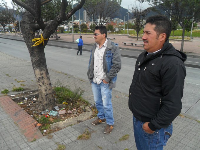 Familiares del joven Clayderman Ruiz Valero