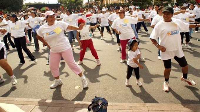 Indeportes Antioquia presenta: “Por salud muévase pues”. 1 act fisica Copiar1