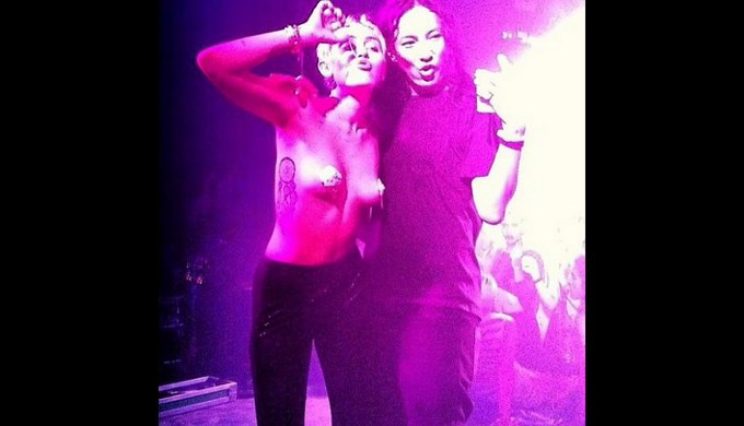 miley-cyrus2 (Copiar)