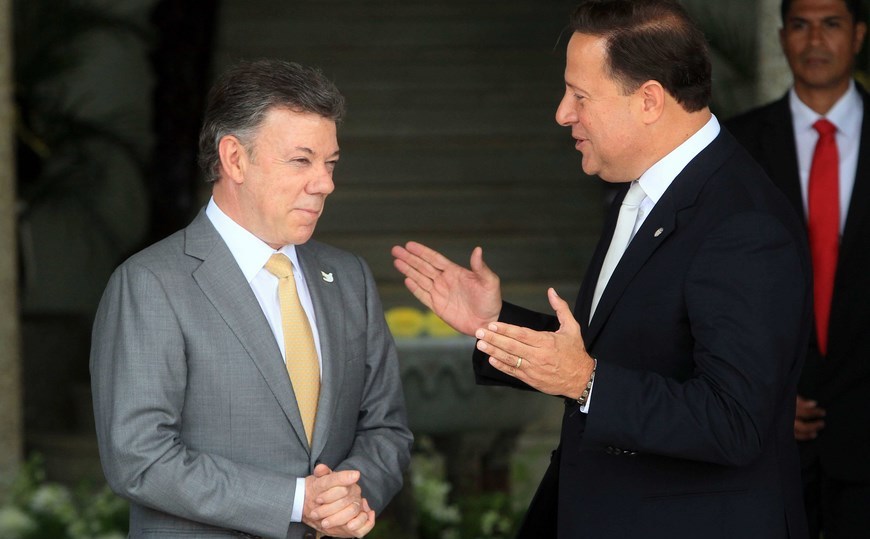 Organización Mundial de Comercio descarta "guerra comercial" entre Panamá y Colombia 2 Juan Carlos Varela (d), y Juan Manuel Santos (i).