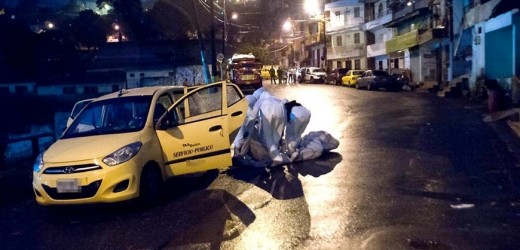 En fotos: Dos hombres torturados y muertos fueron encontrados en un taxi robado