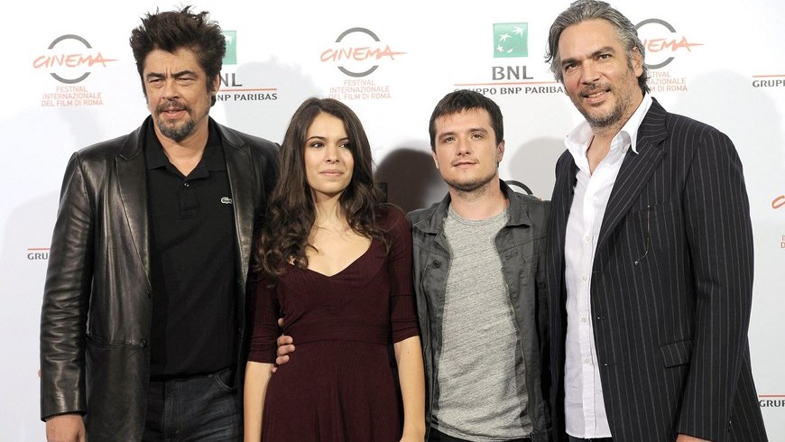 De izquierda a derecha: Benicio del Toro, Claudia Traisac, Josh Hutcherson y Andrea Di Stefano. Foto: EFE