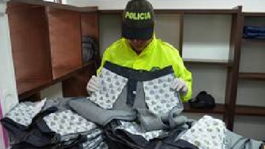Duro golpe al contrabando en un centro comercial de Itagüí 2 Foto: Policía Metropolitana