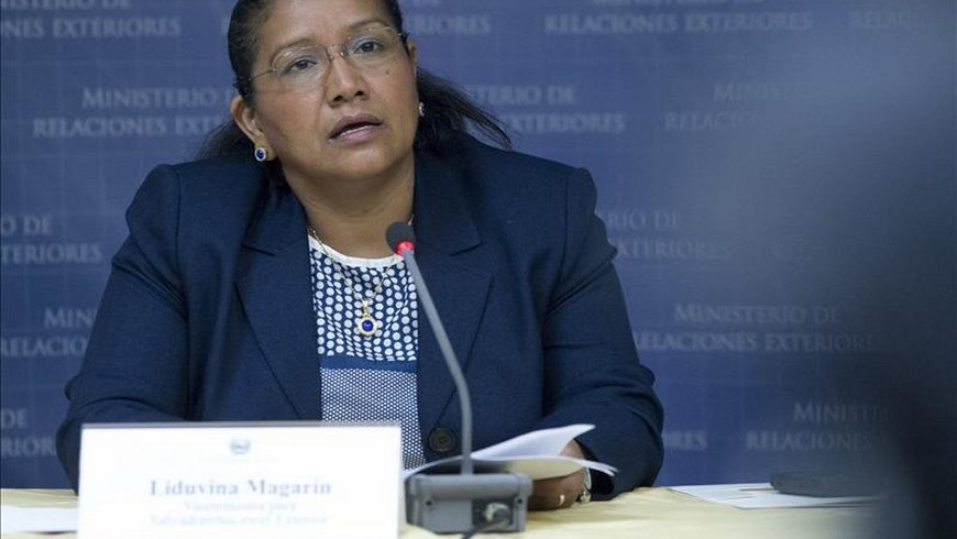 Liduvina Magarín, durante una rueda de prensa en San Salvador (El Salvador). EFE