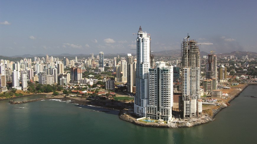 Gobierno colombiano aplazará vigencia de declaratoria de paraíso fiscal a Panamá 4 PANAMA-DE-DIA 1
