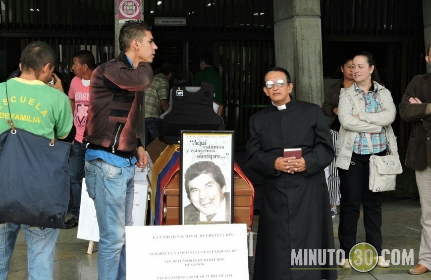 PROTESTA MESA DERECHOS HUMANOS (2) (Copiar)