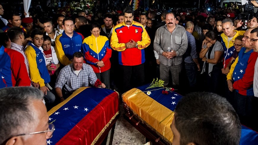 Entierro del diputado asesinado Robert Serra el 3 de octubre del 2014, en la ciudad de Caracas (Venezuela). EFE