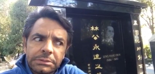 ¿Eugenio Derbez se burla de los muertos en cementerio de París? VIDEO