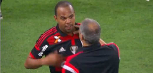 En Video: Jugador brasileño se fractura el cráneo en pleno partido