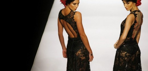 Hernán Zajar traduce la belleza del Caribe colombiano en moda en CaliExposhow. Fotos