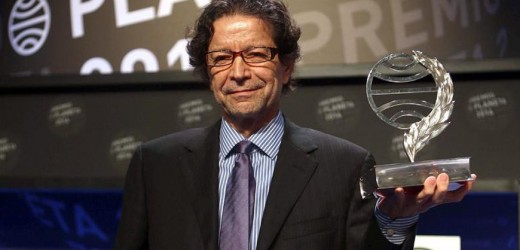 El escritor mexicano Jorge Zepeda es el ganador del Premio Planeta en su versión 63