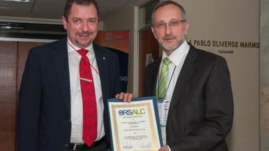 Humberto Grimaldo Coordinador de ORSALC y el Hermano Carlos Gómez Restrepo, Rector de la Universidad de La Salle