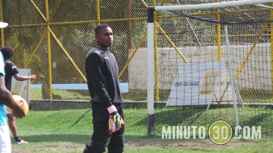 EN VIDEO: Un unido Independiente Medellín trabajó este sábado para enfrentar a Las Águilas. 3 Carlos Bejarano Arquero de Medellín