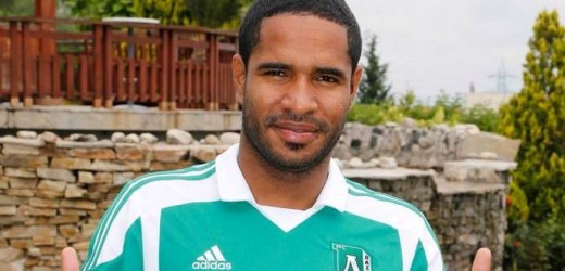 Brayan Angulo con el Ludogorest busca ante Liverpool un cupo en octavos de Champions League.